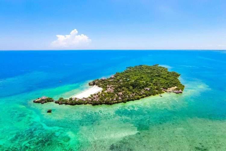 Aerial Chale Island 1600x1067 1 scaled