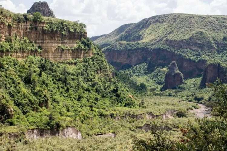 Hells Gate National Park Kenya